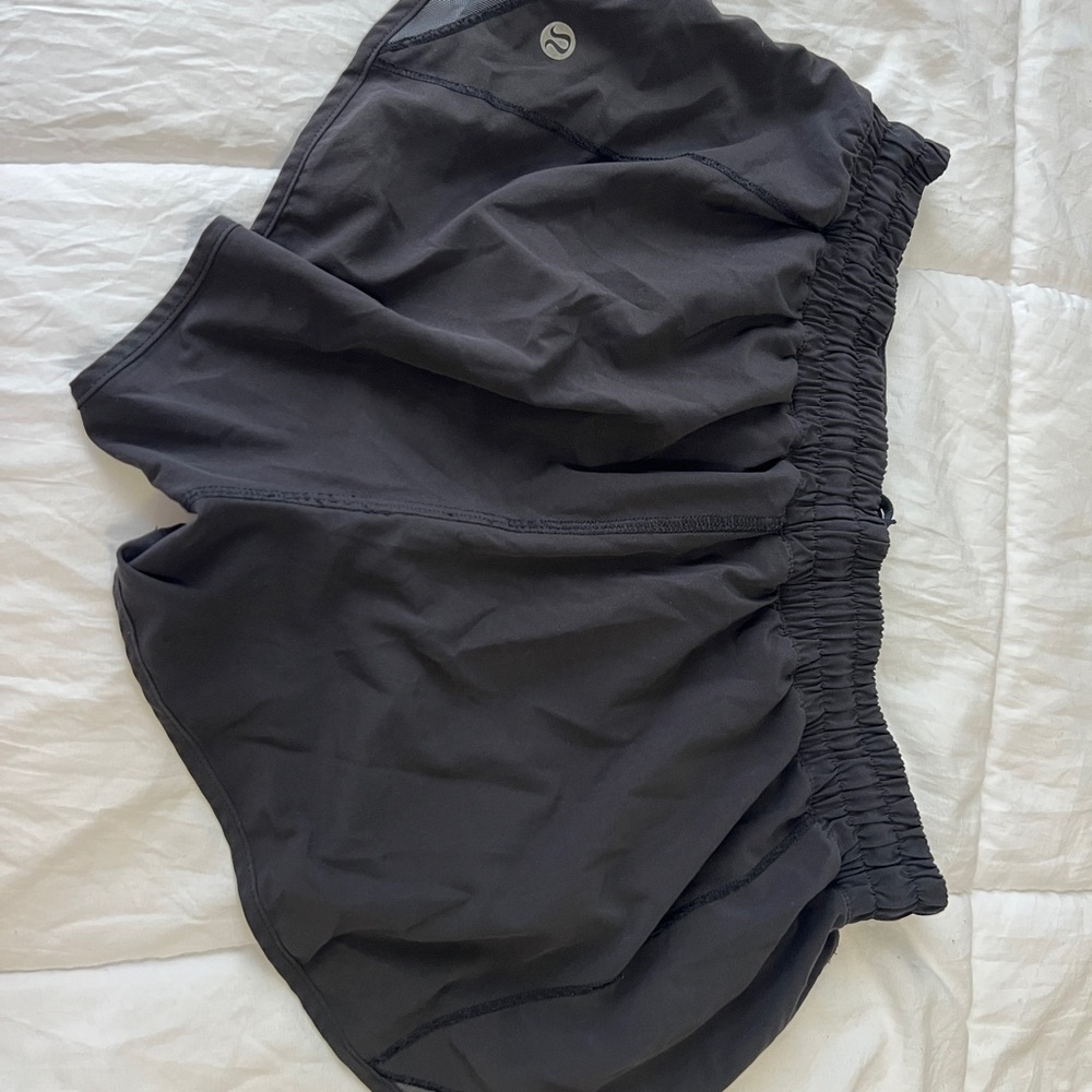 Lululemon Hotty hot short